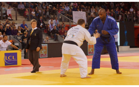 BELLE FIN DE CARRIERE POUR CORINE BASMAISON, ARBITRE CONTINENTAL